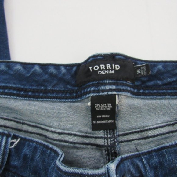 TORRID DENIM - Women's Plus size 18, Cropped Leg, Mid-Rise, Stretch, Blue Jeans - Picture 6 of 8